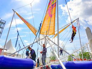 Bungeetrampolin-4_300-225